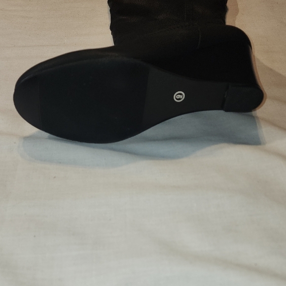 Womens Platform Boots - Picture 4 of 6